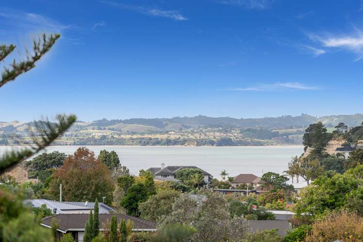 37 Glenfern Road Mellons Bay_26