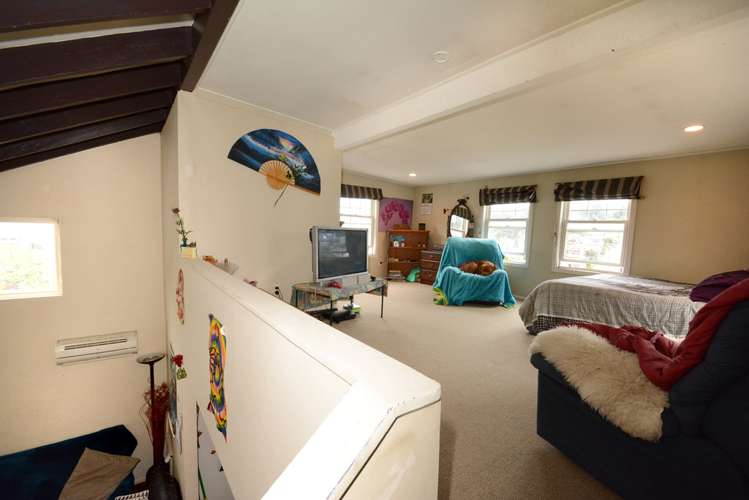 10 Barnes Drive Caversham_17