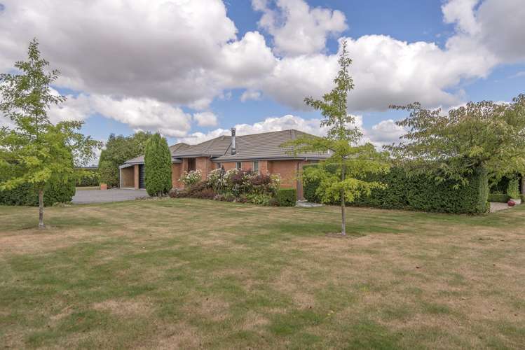 84 Stott Drive Darfield_0