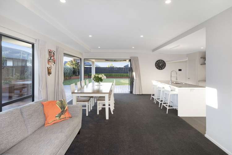 12 Verdeco Boulevard Lincoln_8