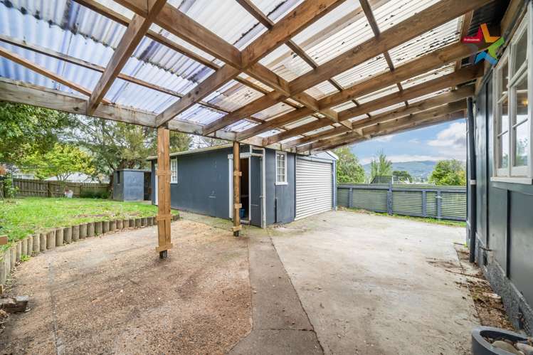 77 Wilkie Crescent Naenae_11