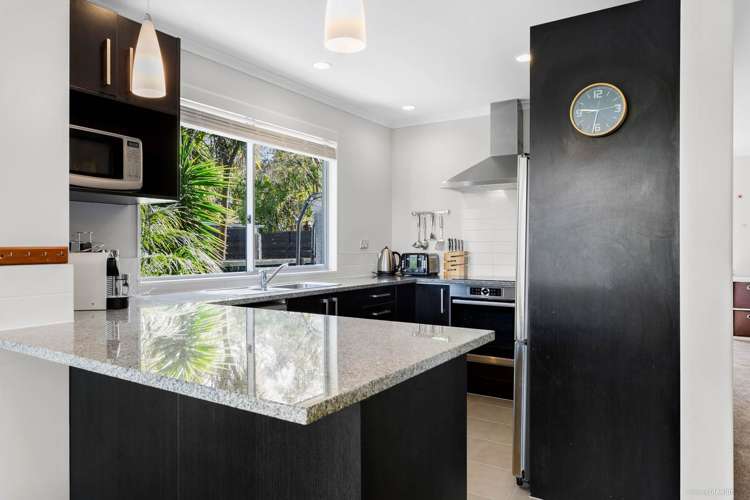 75a Glenvar Road Torbay_3