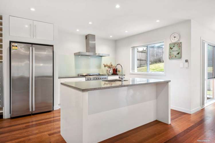 6 Kilkelly Avenue Pinehill_13