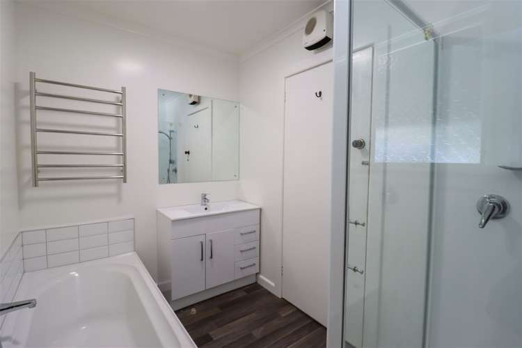 15 Woodlands Road Parkside_11