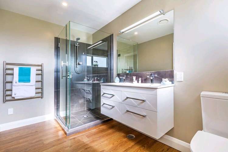 4 Atatu Lane Wigram_7