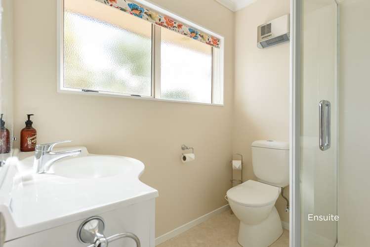 5 Gandalf Crescent Paraparaumu_11