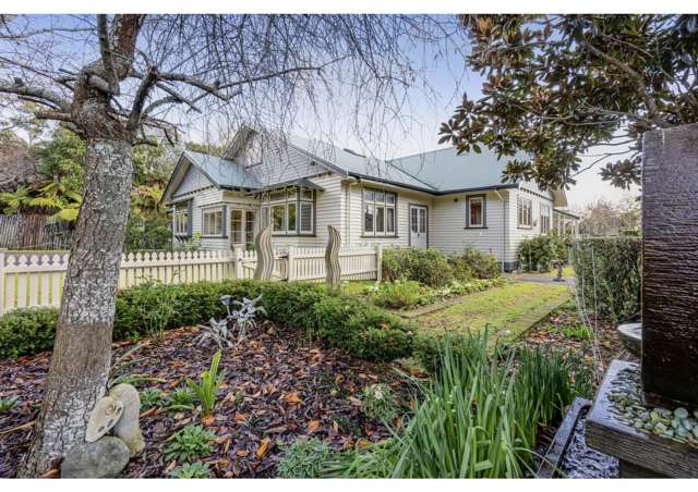 MAGNIFICENT MERRILANDS LIFESTYLE