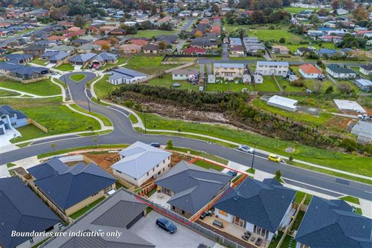 8 Regis Park Drive Pukekohe_6