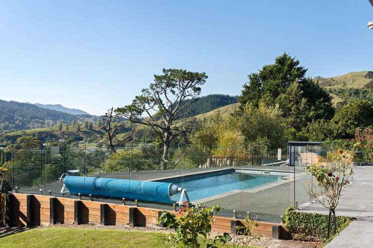28 Gaddums Hill Road Outer Kaiti_29