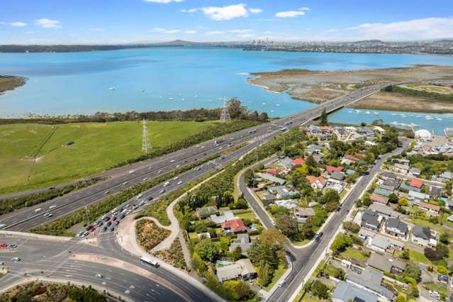 2 Alwyn Avenue Te Atatu South_2