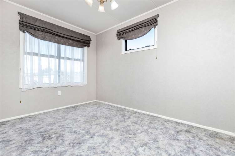 86a South Road Solway_15