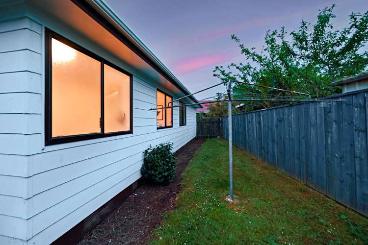 1/24 Edwin Freeman Place Ranui_12