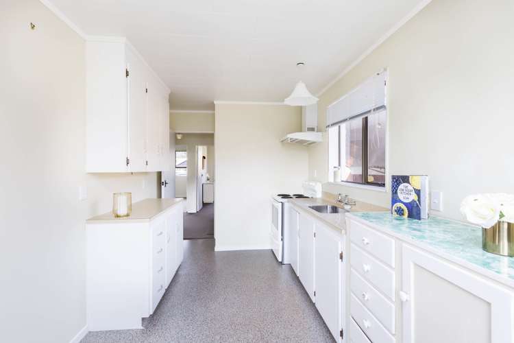 2/48 Kowhai Avenue Ebdentown_5