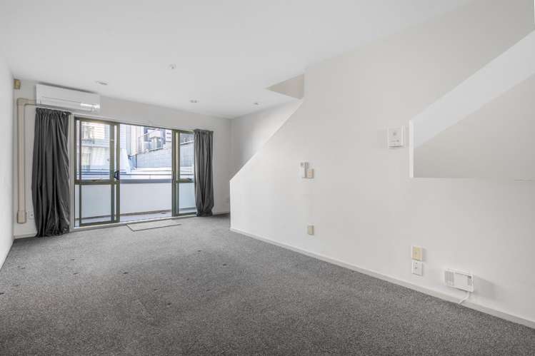 28/10 Ruru Street Eden Terrace_5