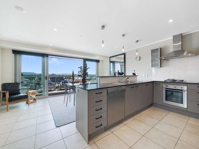1501/72 Devonport Road Tauranga Central_2