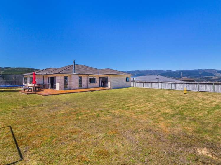 112 Kirton Drive Riverstone Terraces_20