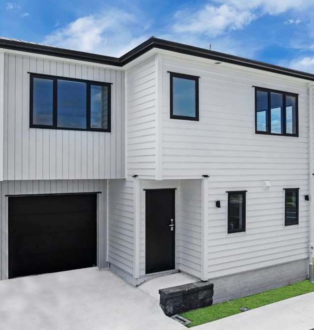 Under Offer / Application / Final Approval Stage