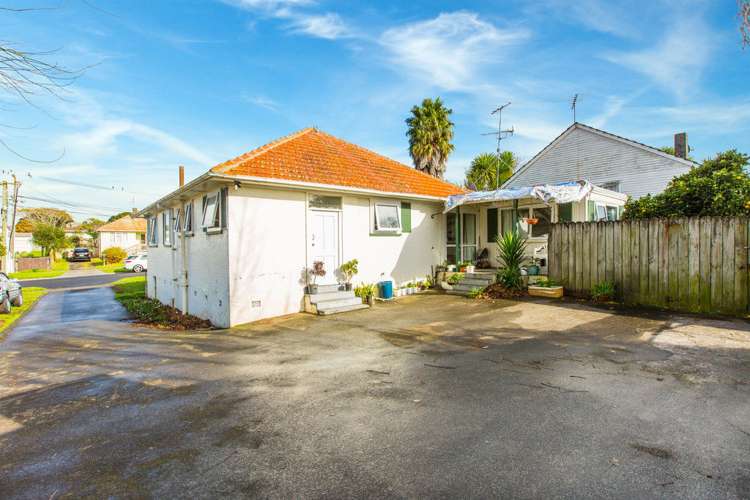 41 Stewart Avenue Panmure_1