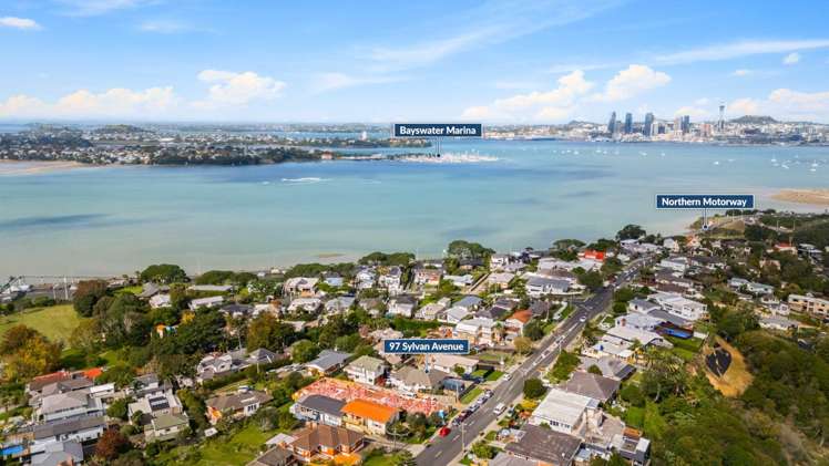 97 Sylvan Avenue Northcote_10