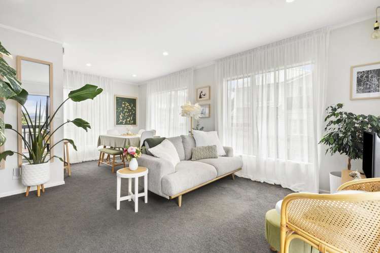 22 Bowes Crescent Strathmore Park_7