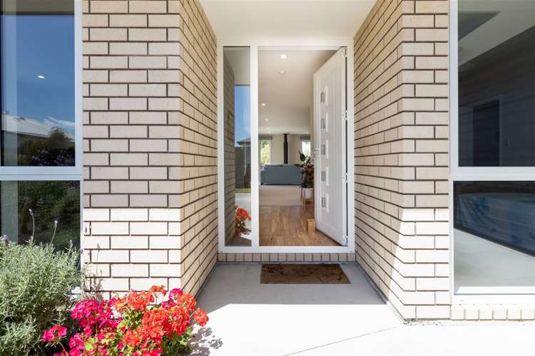 11 River Terrace Renwick_19