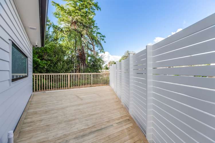 1 Ti Kouka Place Te Atatu Peninsula_24