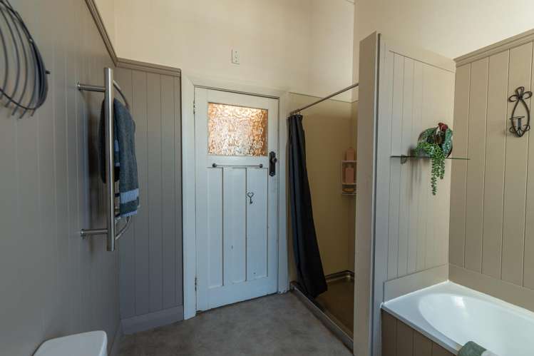 37 Duke Street Gladstone_29