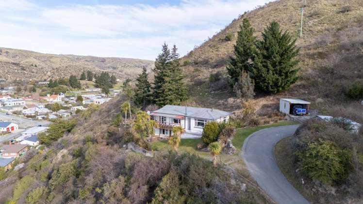 89 Branxholm Street Roxburgh_19