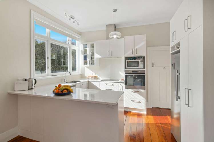 3/18 Gill Avenue Te Atatu Peninsula_4