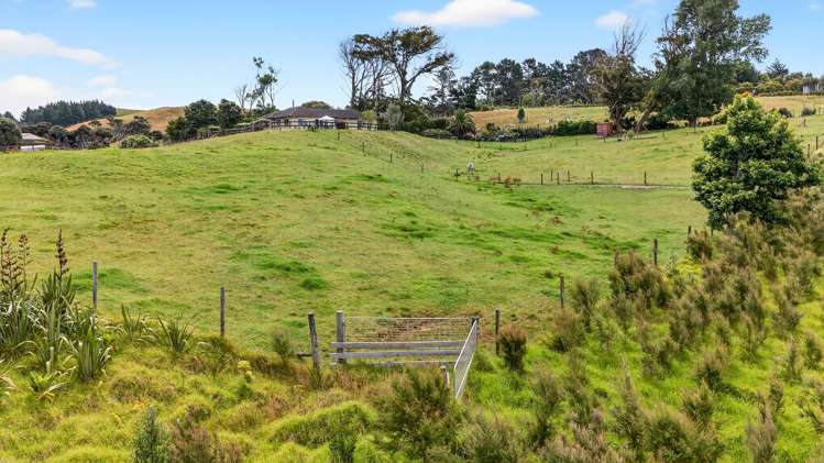 1014 South Head Road, South Head Helensville_46