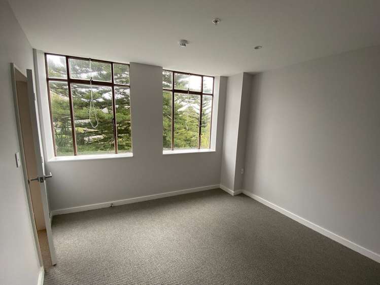 202/14 Laings Road Hutt Central_2