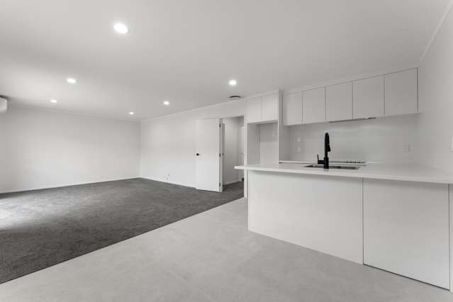 3/30 Trojan Crescent New Lynn_3