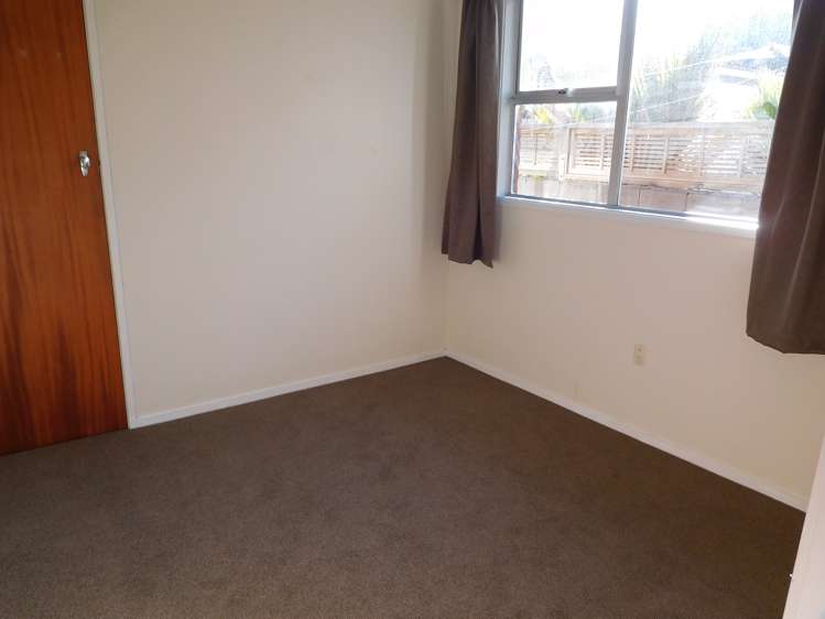 2/50 Kitchener Road Milford_9