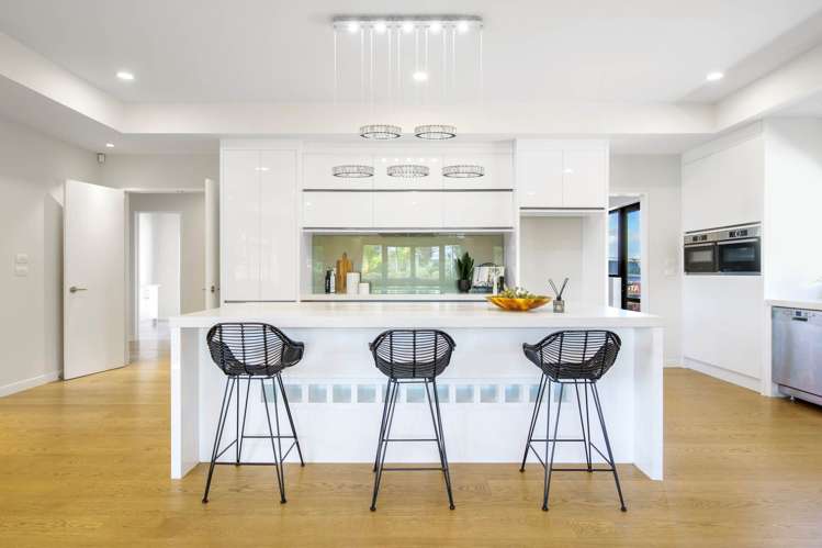17 Aileron Rise Dairy Flat_18