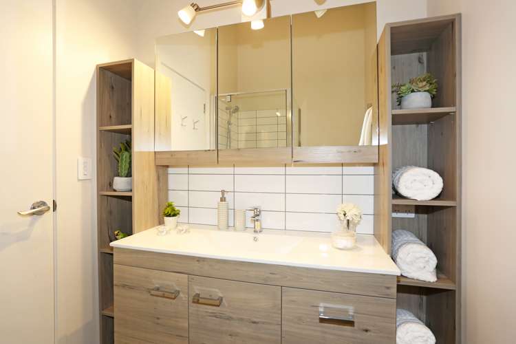 27 North Road Clevedon_16