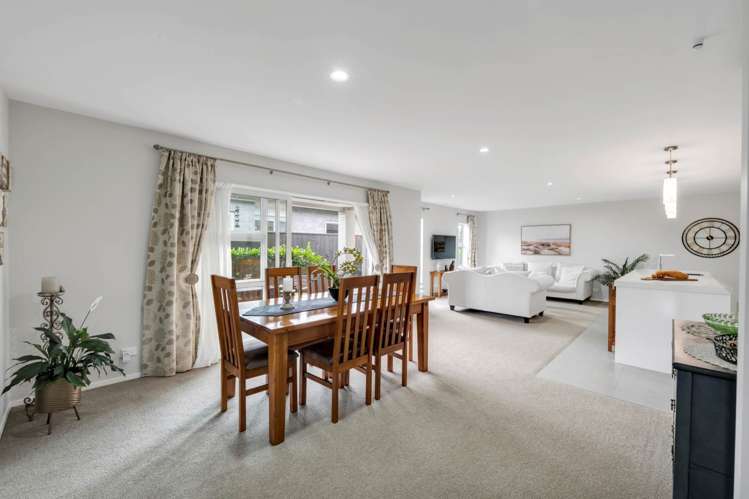 19 Defender Crescent Beachlands_6