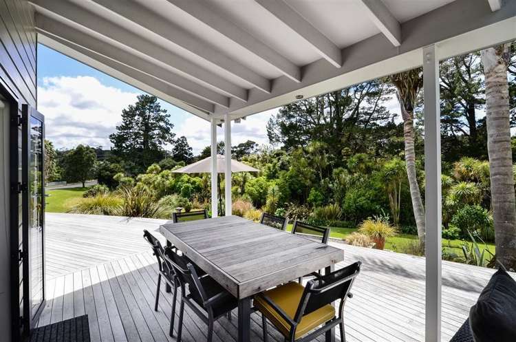 1 Cloverfields Drive Waimauku_21