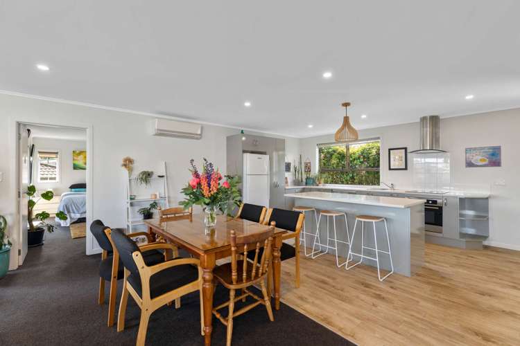 50a Willcott Street Mount Albert_4