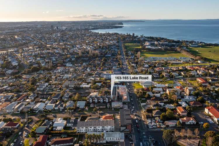 20/163-165 Lake Road Belmont_30