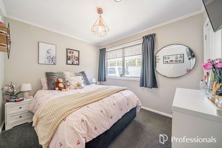 25 Kendal Grove Wainuiomata_12