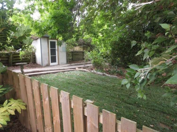 9 Windsor Road Waipawa_13