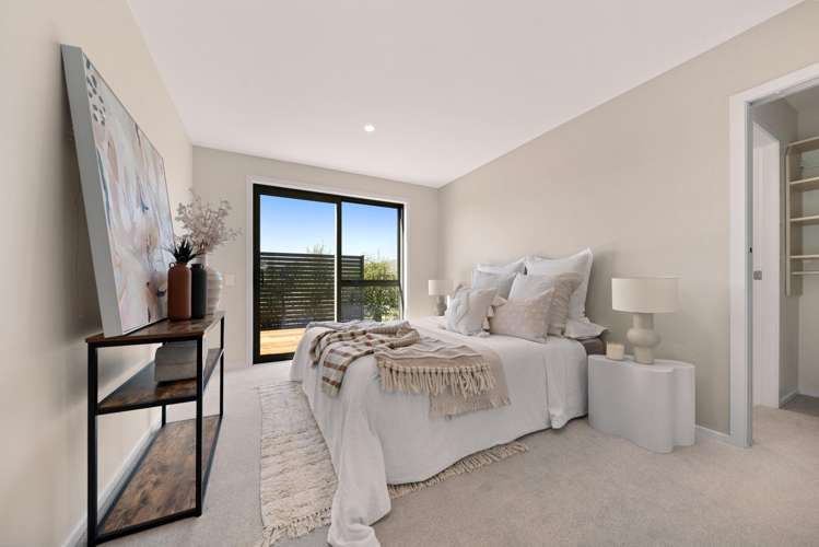 1 Nathan Lane Masterton_9