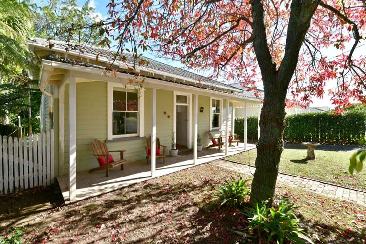 25 Kowhai Street Helensville_31