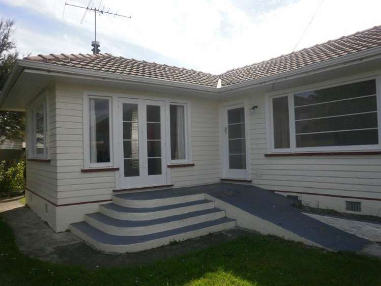 2/50 Parkers Road Tahunanui_4