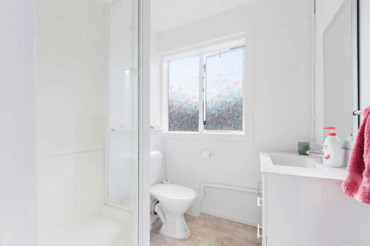 2 Maunder Place New Lynn_18