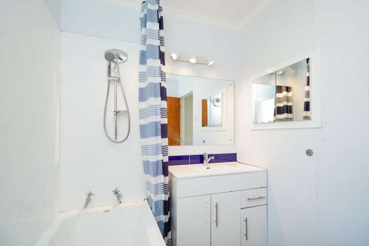 16 Adamson Crescent Glengarry_12