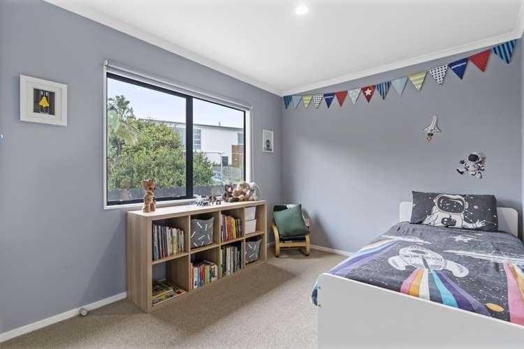 8 Toomer Place Beachlands_26