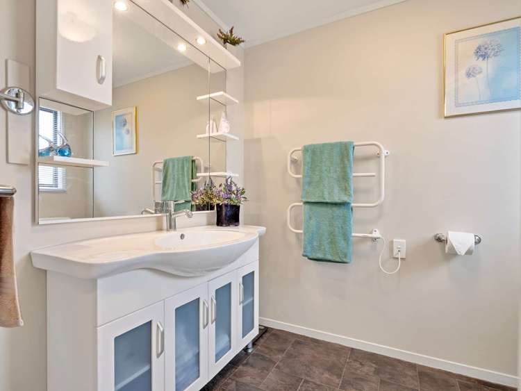 100 Pukehina Parade Pukehina_14