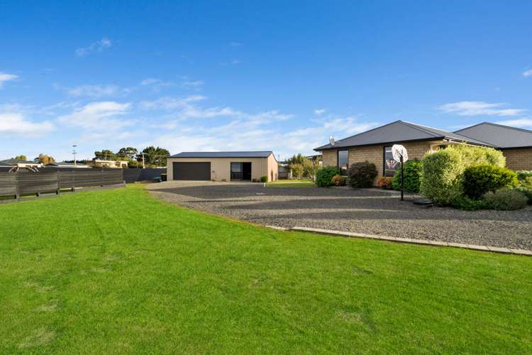 19 Pitt Street Riverton_18