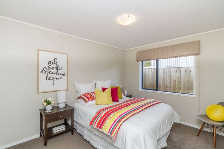 2/4 Ipswich Grove Wainuiomata_8